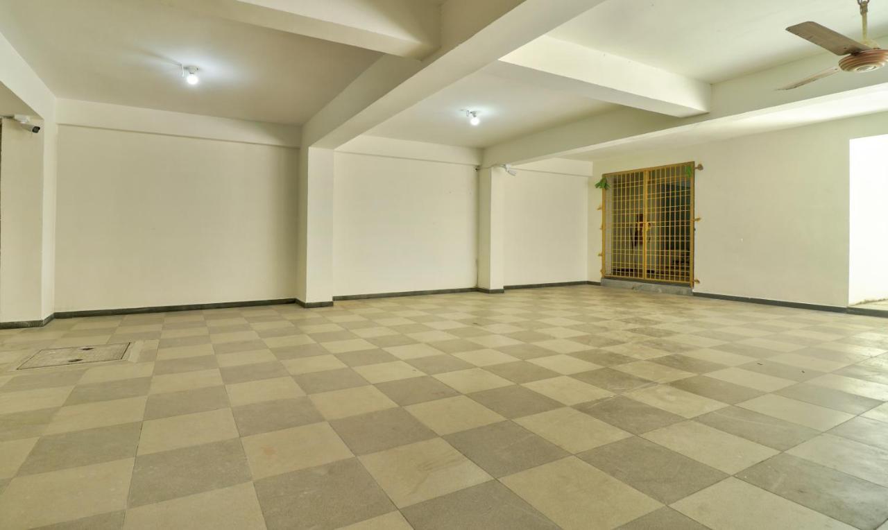 Treebo Sriz Cozy Seethamadhara Visakhapatnam Exterior photo