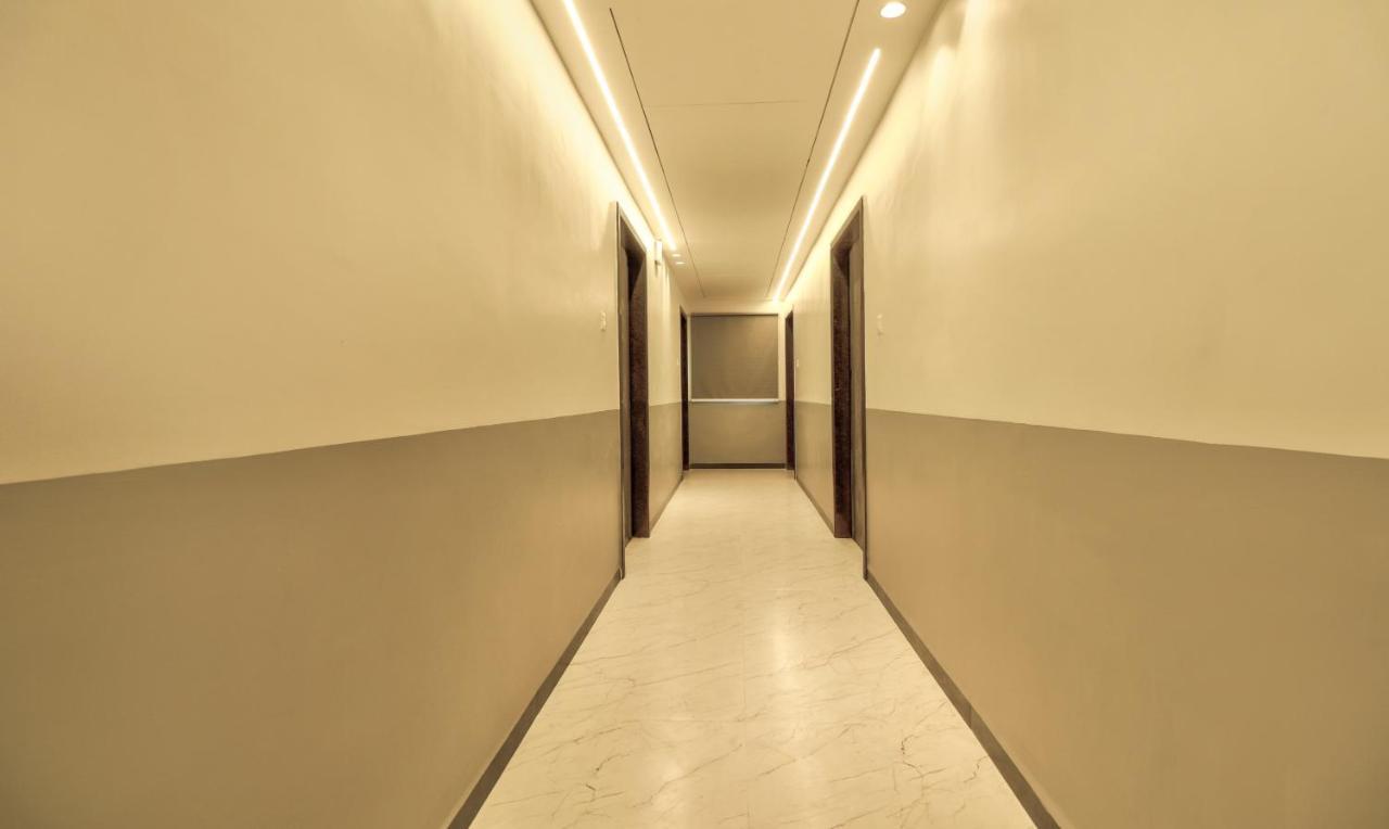 Treebo Sriz Cozy Seethamadhara Visakhapatnam Exterior photo