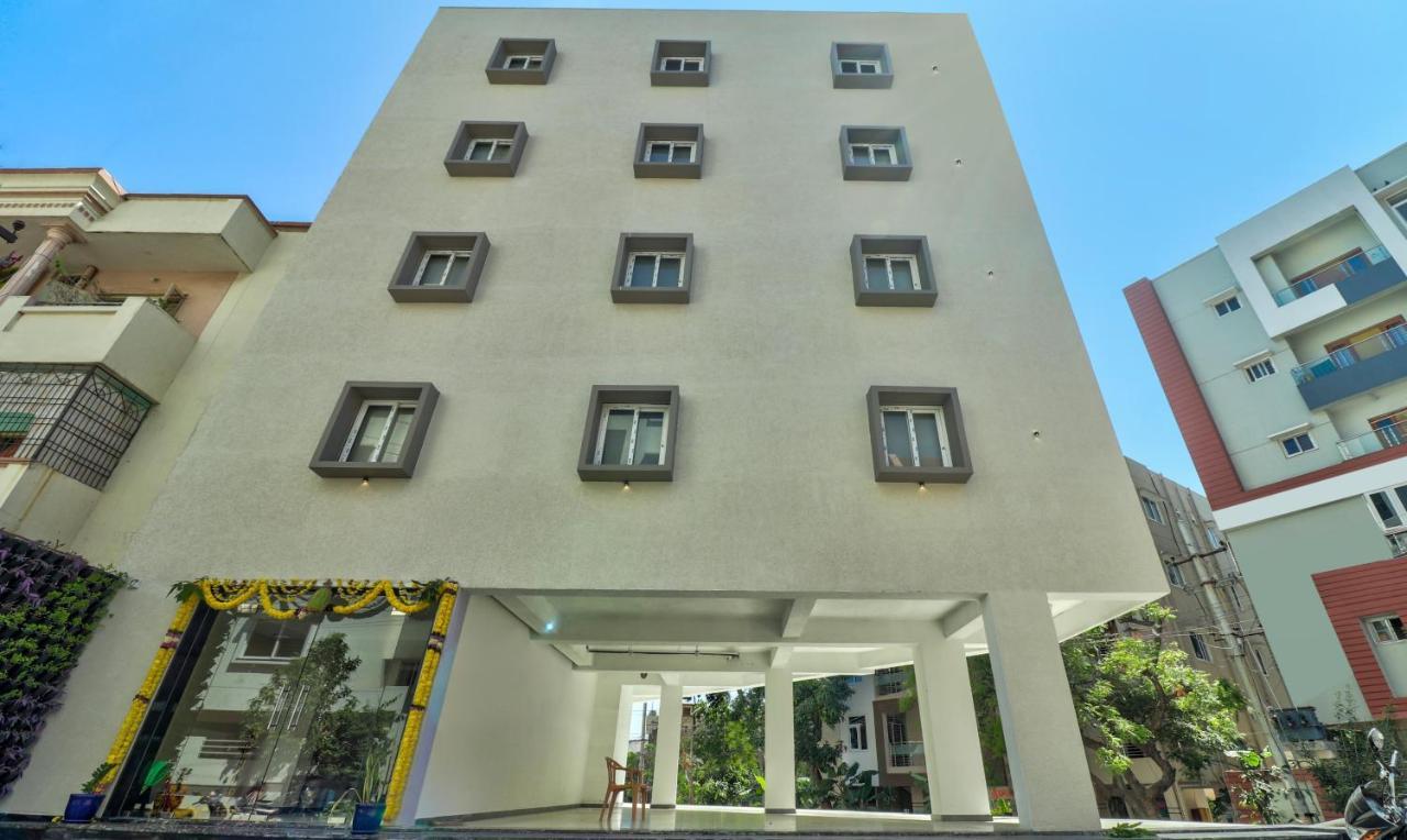 Treebo Sriz Cozy Seethamadhara Visakhapatnam Exterior photo