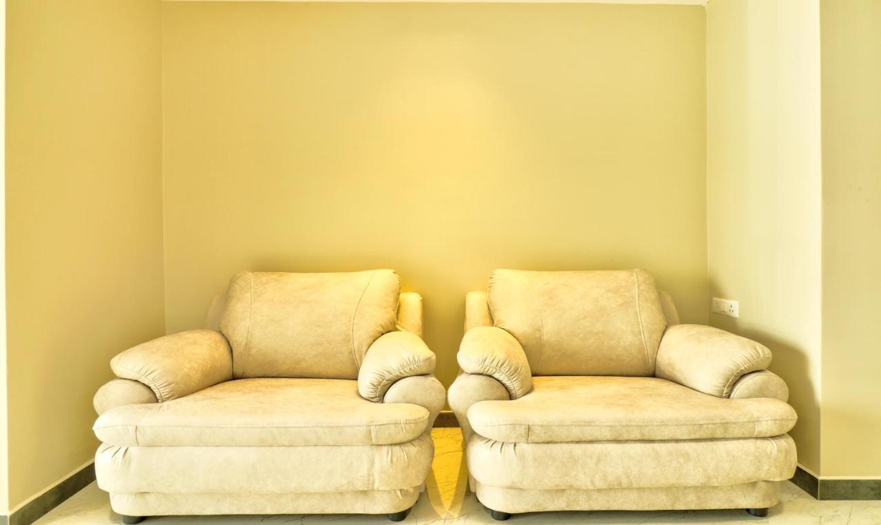 Treebo Sriz Cozy Seethamadhara Visakhapatnam Exterior photo