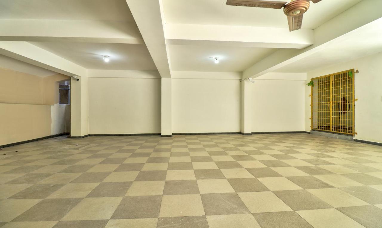 Treebo Sriz Cozy Seethamadhara Visakhapatnam Exterior photo