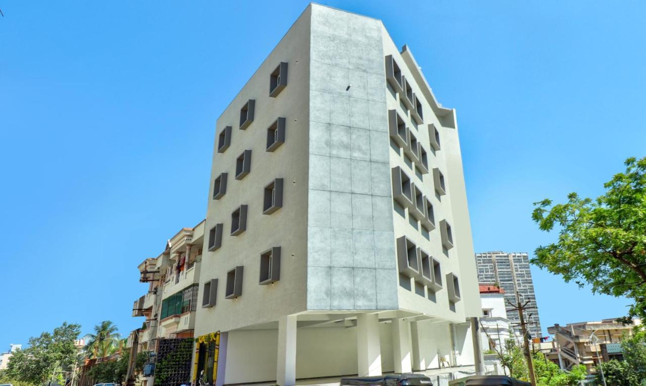 Treebo Sriz Cozy Seethamadhara Visakhapatnam Exterior photo